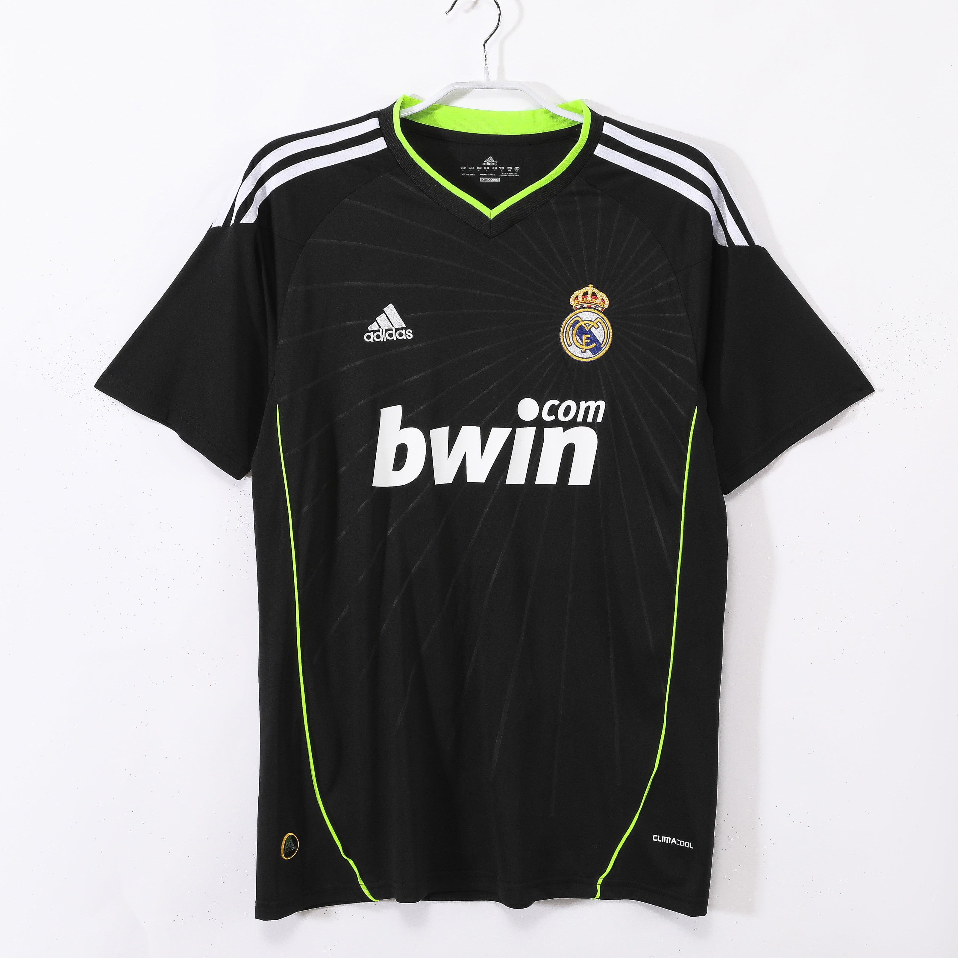 Real 2010 Retro Away